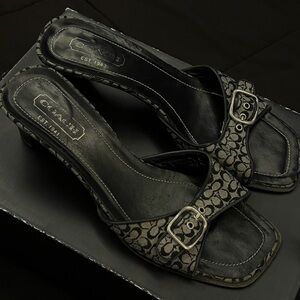 Coach Signature “Melanie 13” Kitten Heels Size 7 1/2